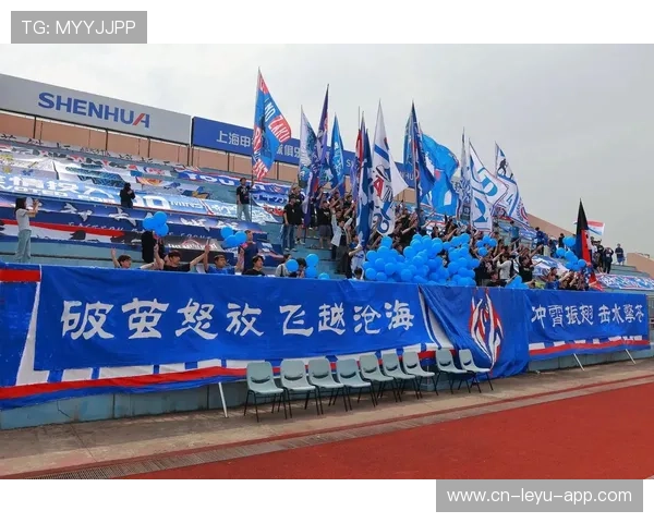 上海申花拉唐前场高速突破：绿茵瞬间的高光之旅