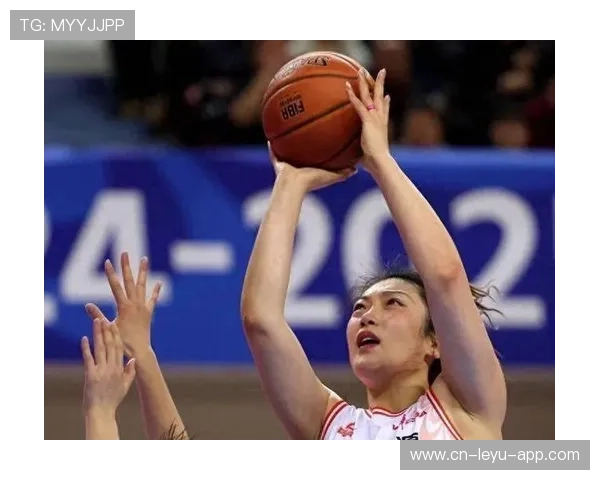 北京首钢女篮完成完美逆转，张芷婷与李梦神勇带队取胜